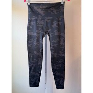 SPANX Camo Print High Waist Active Leggings Pants Women's Size L‎